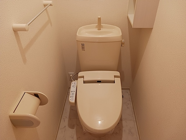 アザレア六番館 トイレ