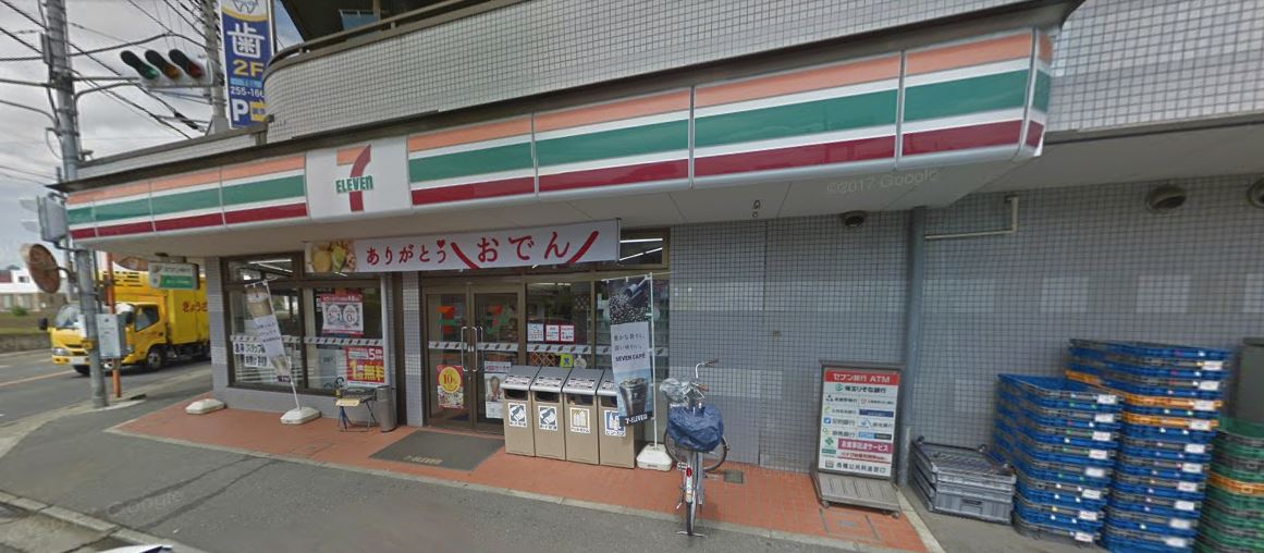 コーポ川上 コンビニ