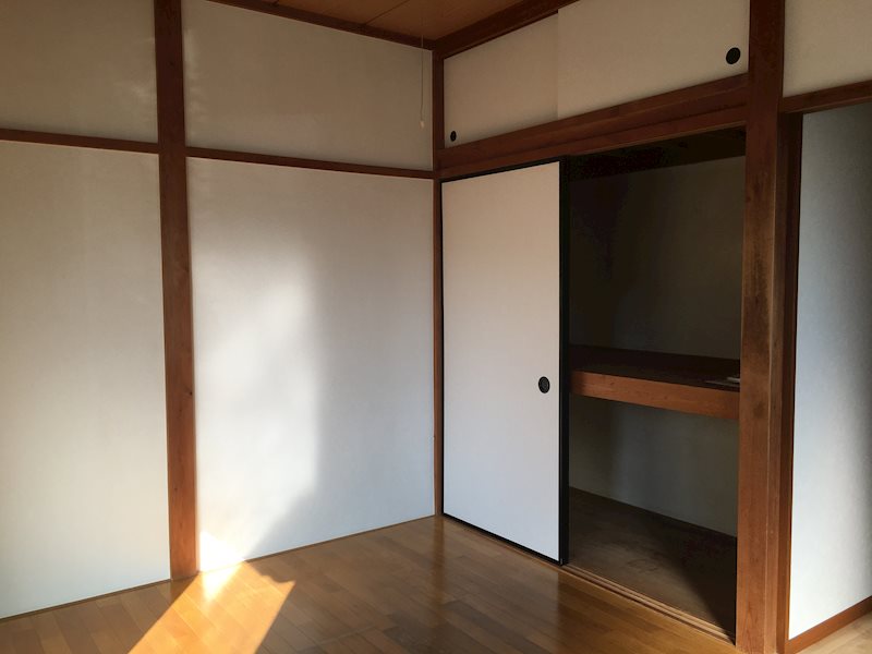 サンハイツ 収納