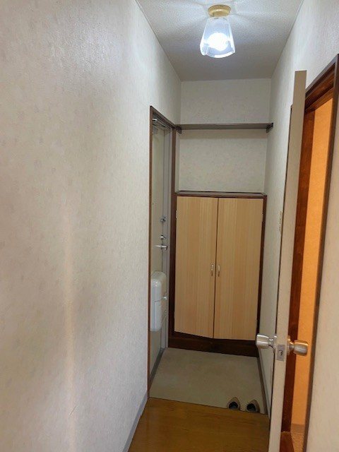 内藤ビル 玄関
