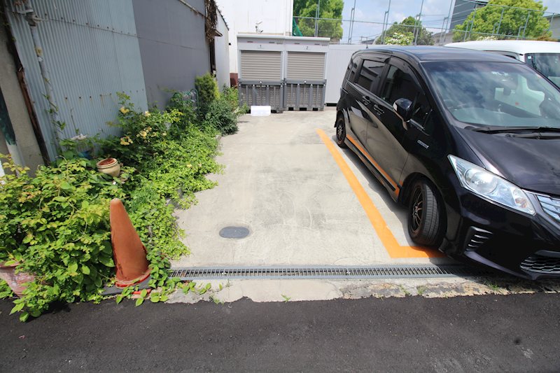 中本5丁目シャッター付きバイク駐車場 その他