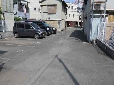 大森ガレージ　成育(賃貸駐車場)