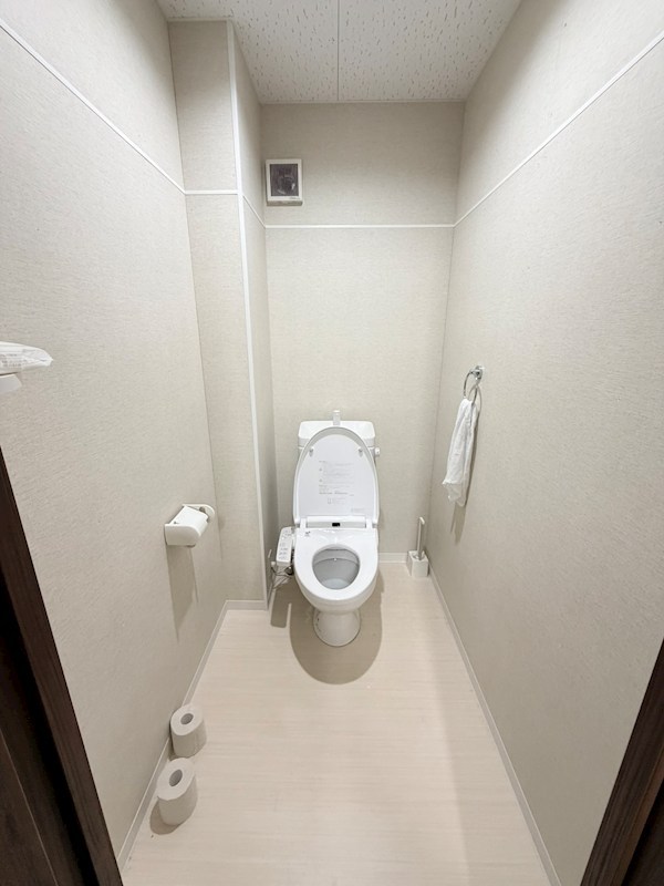 イクゼ参番館　2階 その他