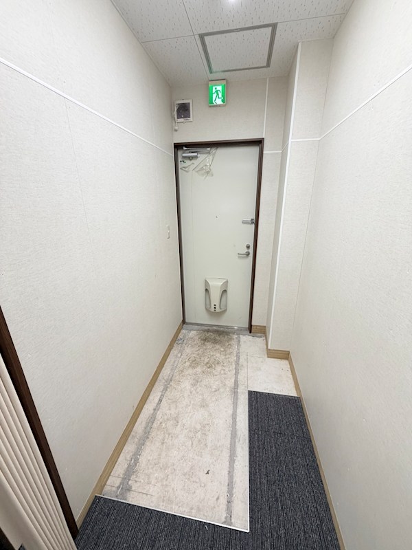 イクゼ参番館　2階 その他