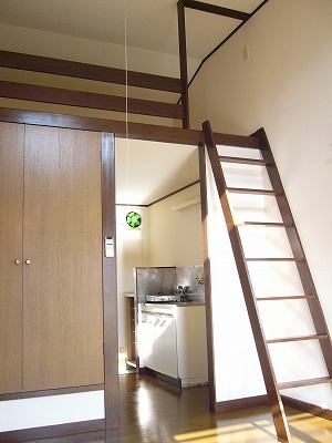 第3泉ハイツ 玄関