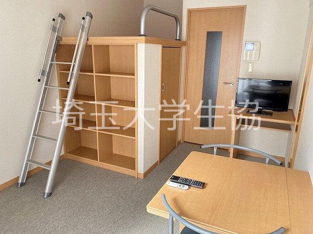 レオパレスサクラ土合  リビング