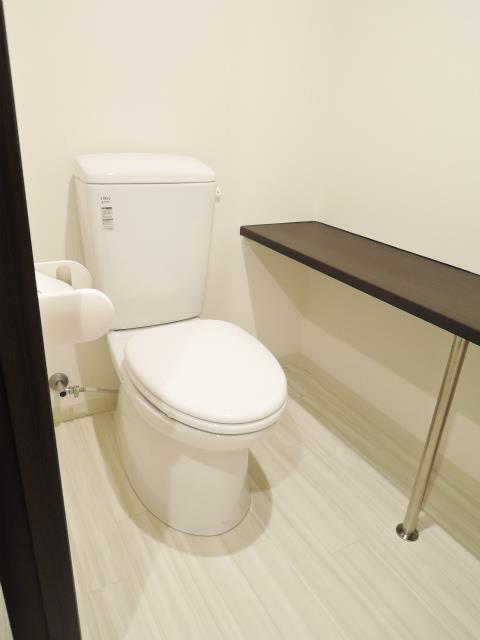 コニファー新子安 トイレ