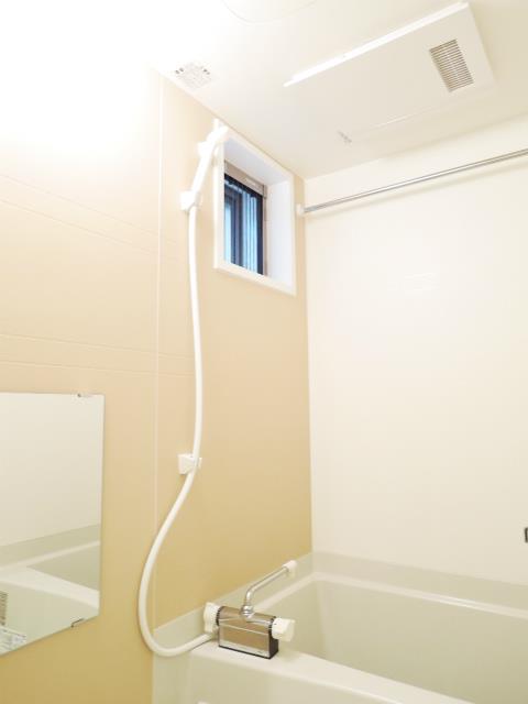 コニファー新子安 風呂画像