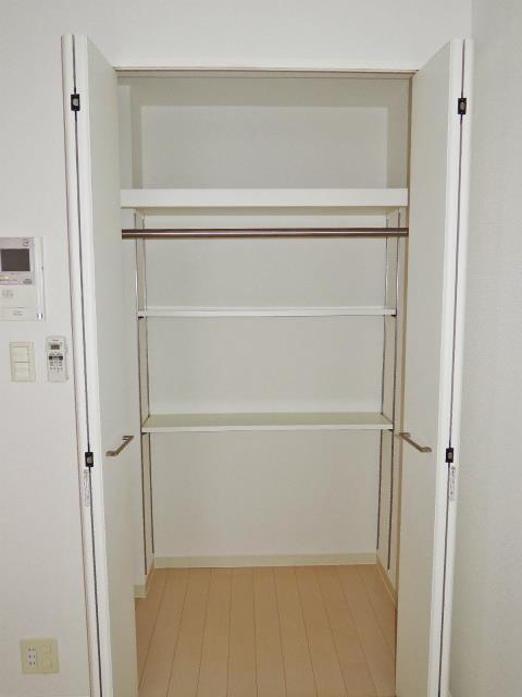 エクセル川崎ＷＥＳＴ 収納