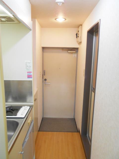 ベルライト能見台 玄関