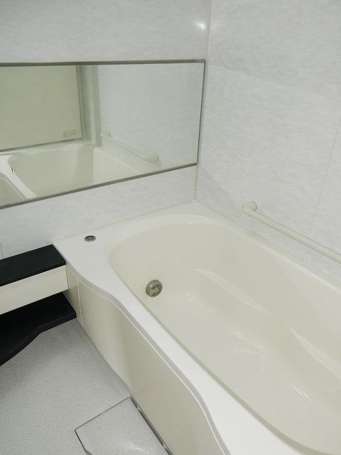 プラウド横濱鶴見 風呂画像