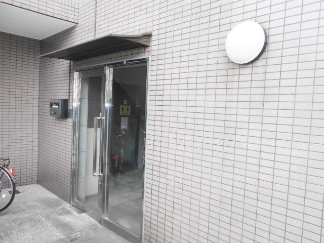 ブロードマンション エントランス