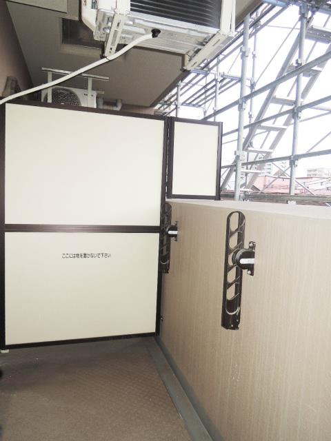 ナイスアーバン川崎ウエストモール ベランダ