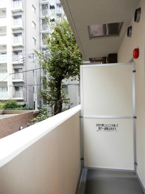 Ｎ・Ｃｏｎｆｏｒ ベランダ