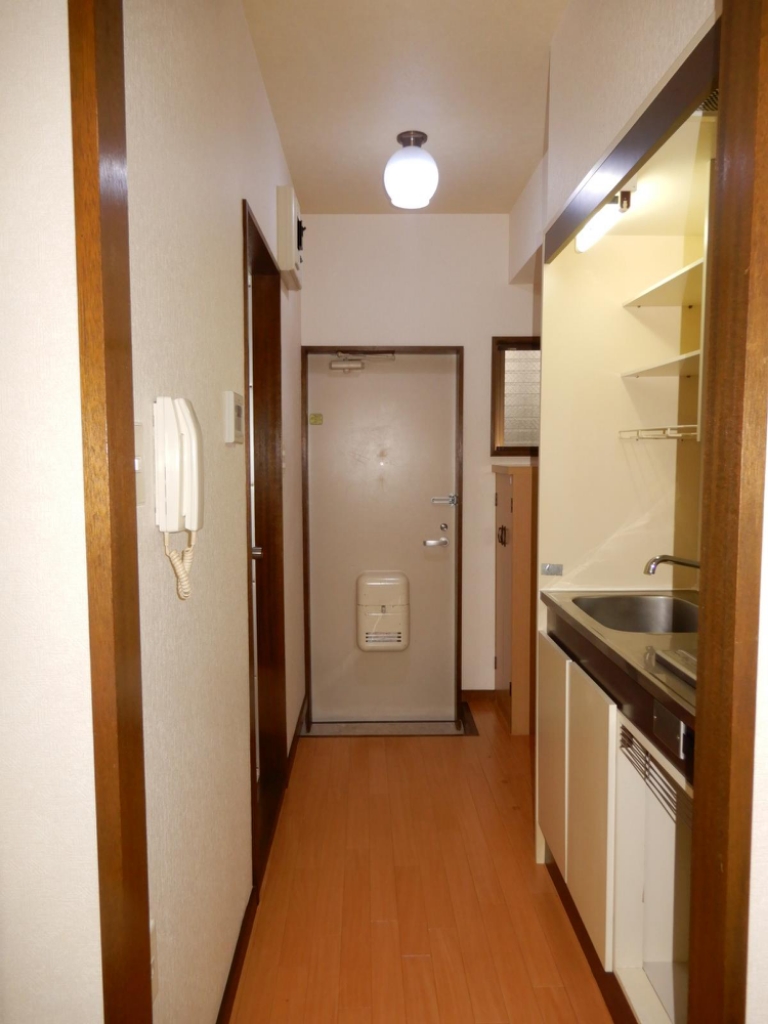 カルム鶴ヶ峰 玄関