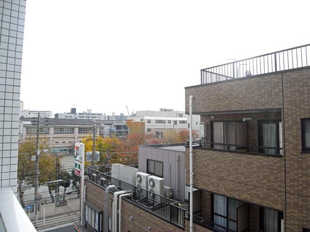 Ｐｅａｒｌ　Ｃｏｕｒｔ　Ｔｓｕｒｕｍｉ 眺望