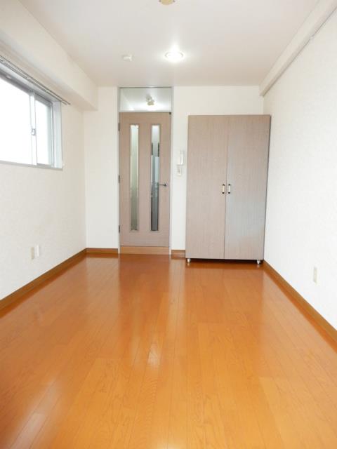 メゾンミール元住吉 リビング
