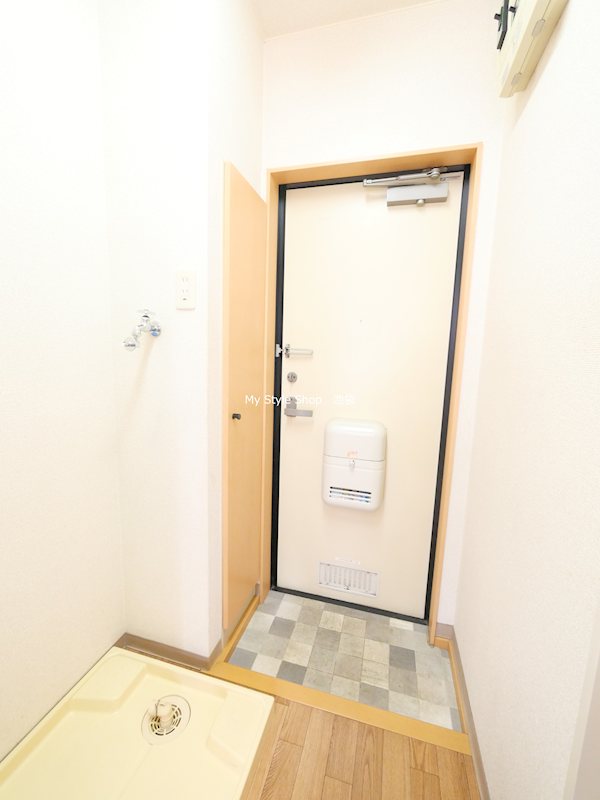TOKIOハイツ 玄関