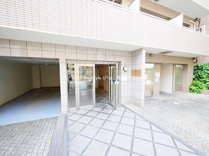 エクセリア池袋 エントランス