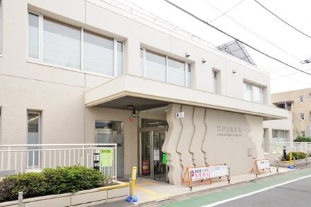 ディモーラ西池3丁目 図書館