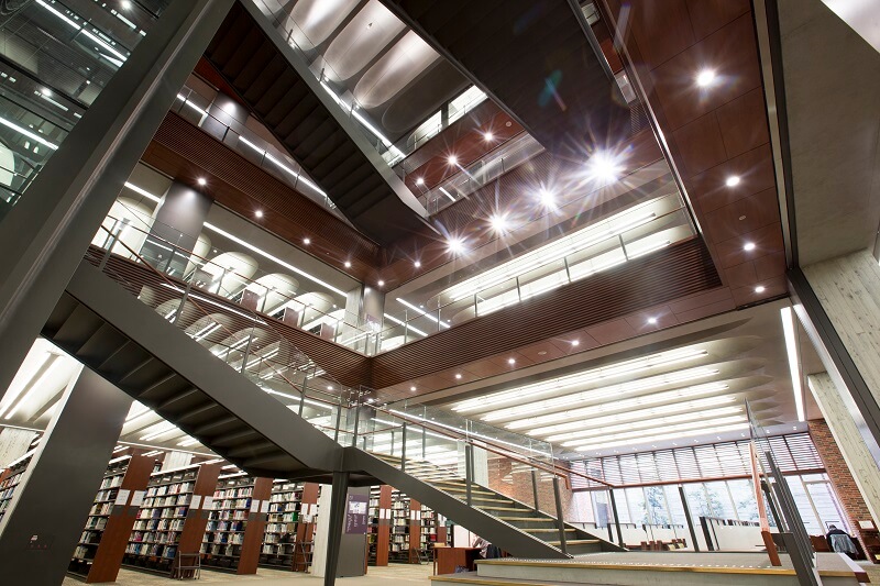 アクセス池袋 図書館