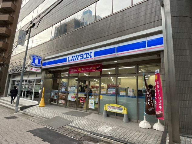 UVAS池袋 コンビニ