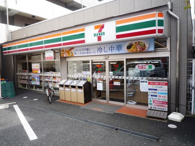 オークヒルズ コンビニ