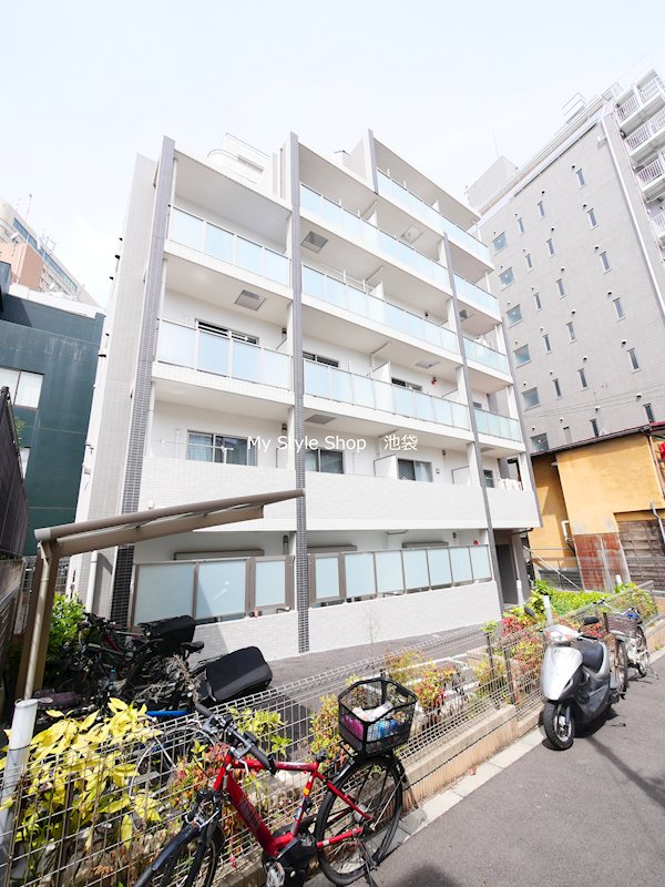 DeLCCS池袋Ⅱ 外観