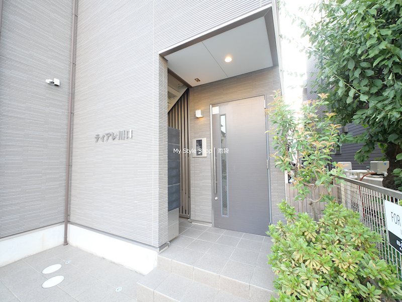 ティアレ川口 エントランス
