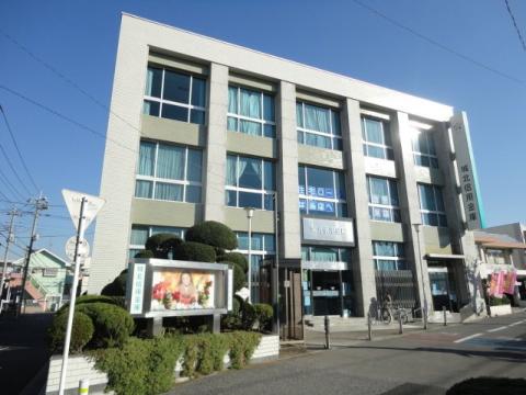 クレストコート 銀行