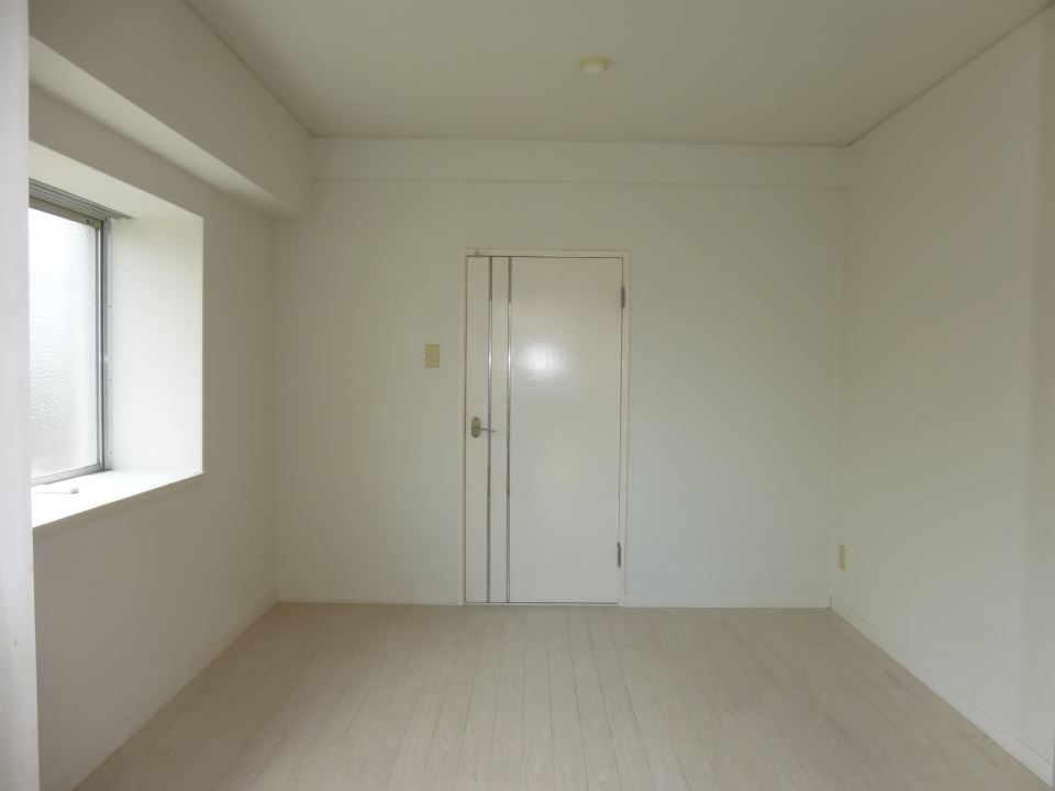 レーベン新屋敷 リビング