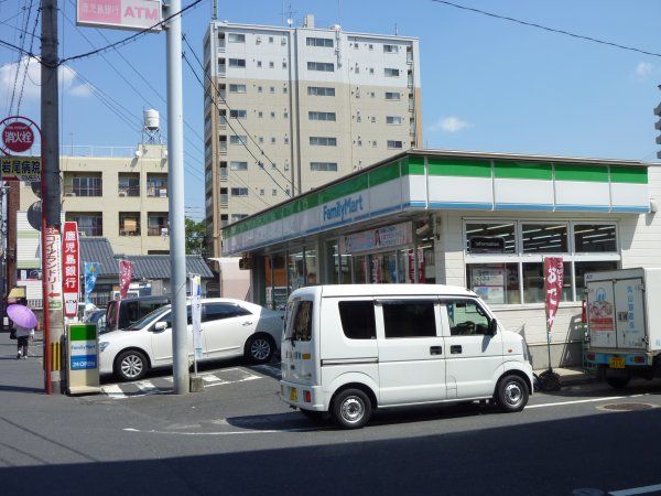 レーベン新屋敷 コンビニ