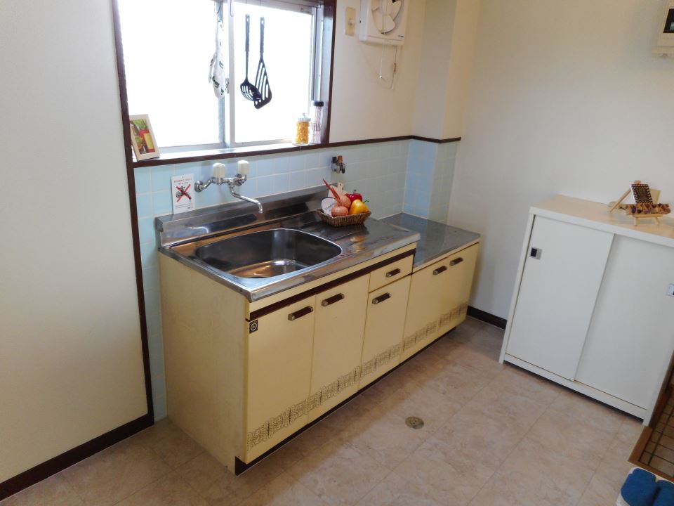 レーベン新屋敷 キッチン