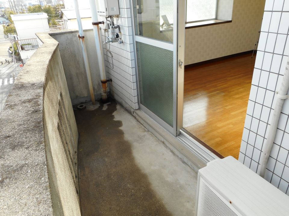 レーベン新屋敷 ベランダ