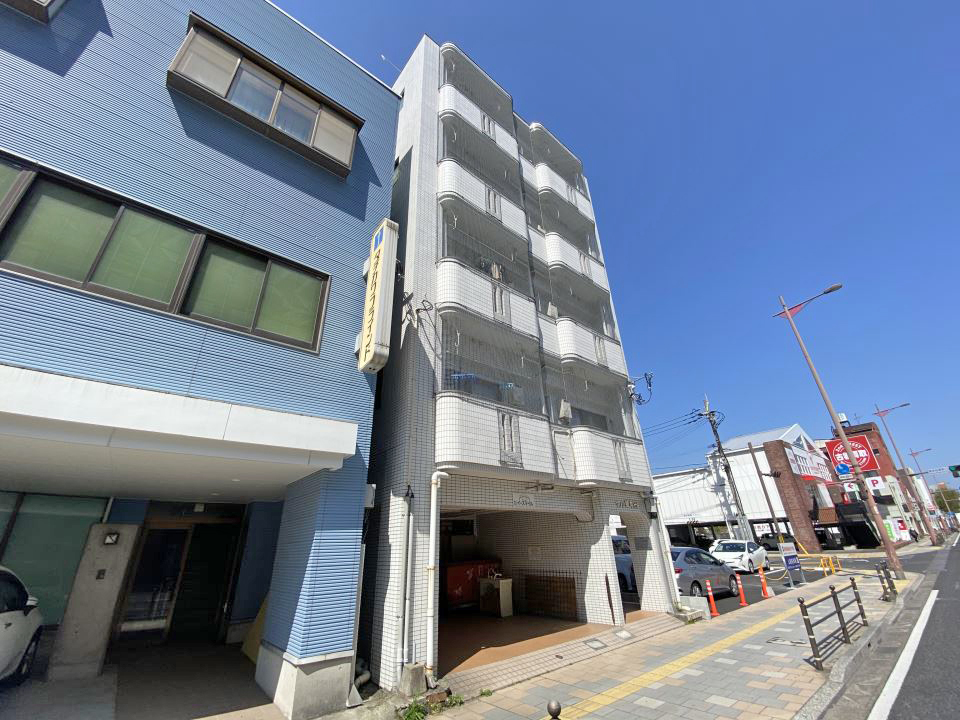 マノア草牟田 外観