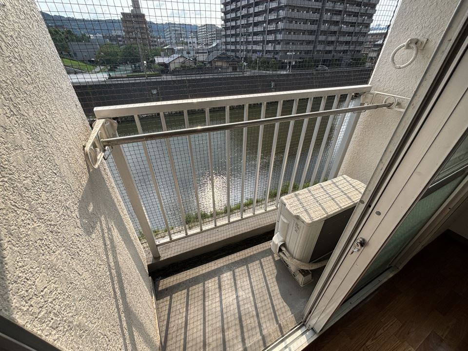 第三勝ビル ベランダ