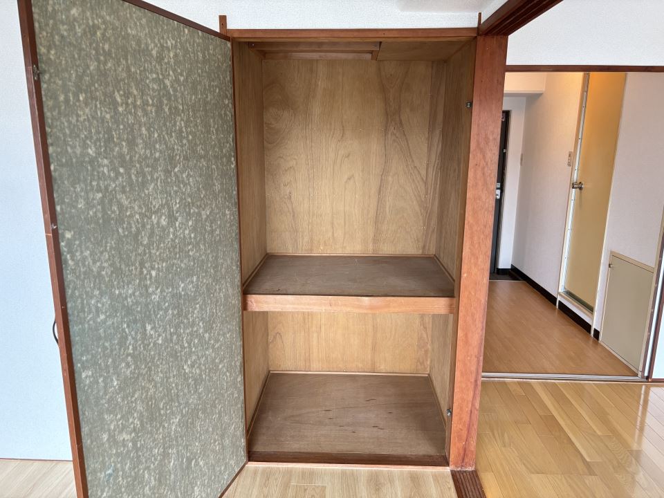 第三勝ビル 収納