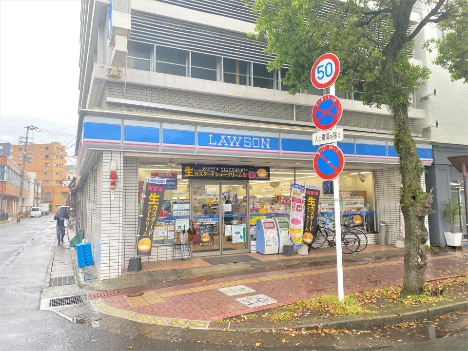 サンクレール内木Ⅱ コンビニ