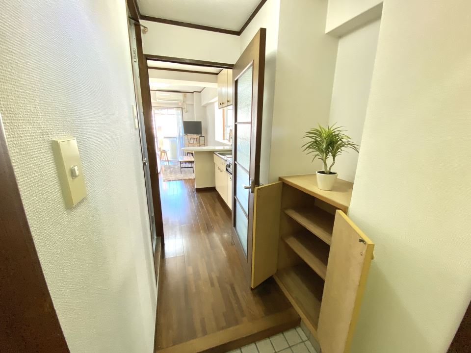 エクステンド加治屋 玄関