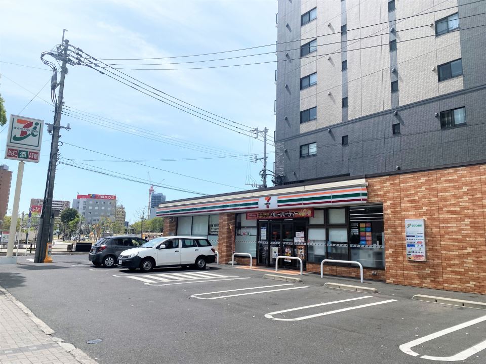 エクステンド加治屋 コンビニ