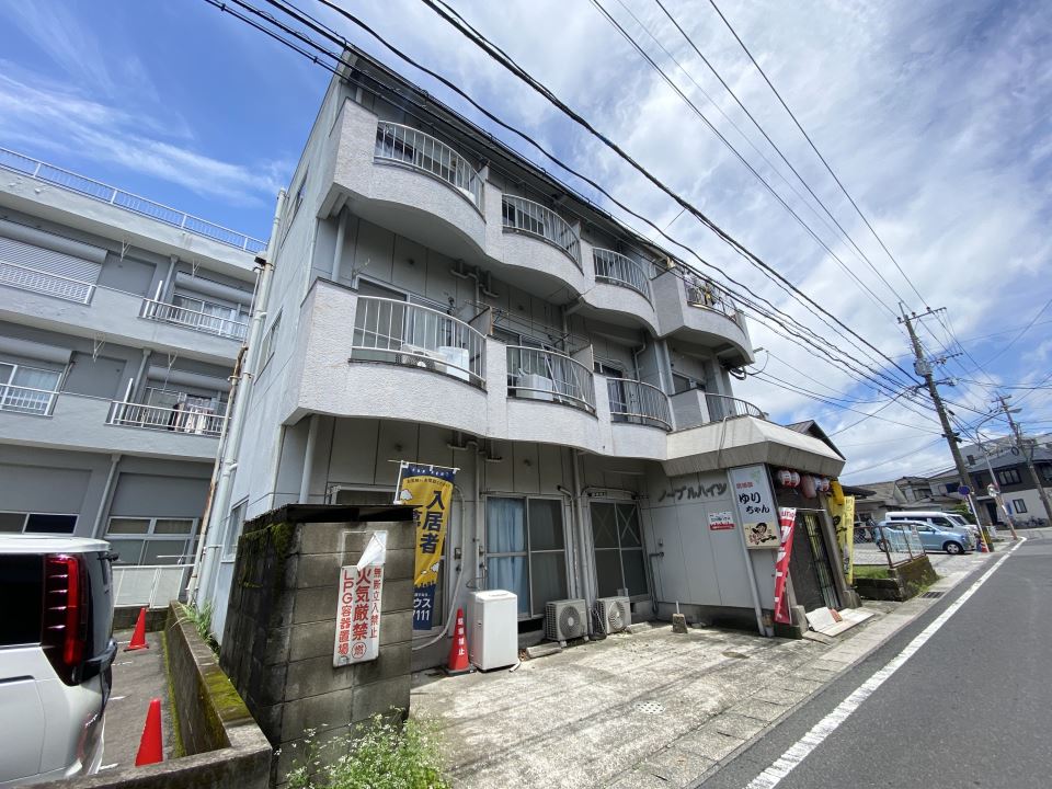ノーブルハイツ 外観