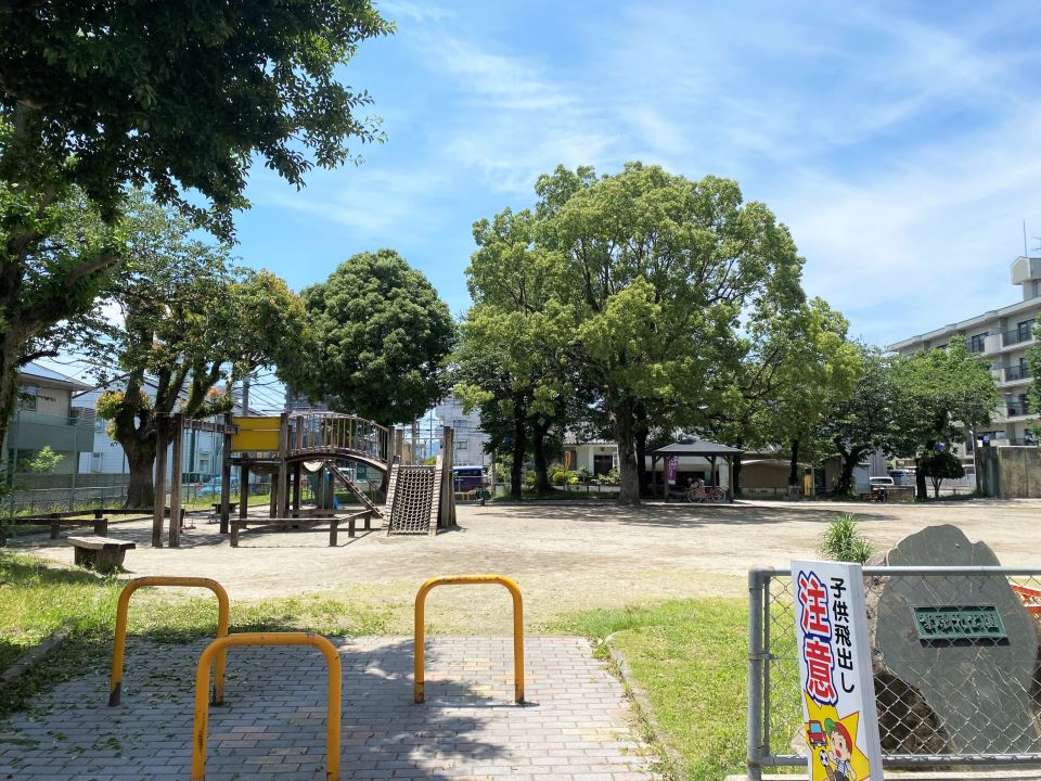 ノーブルハイツ 公園