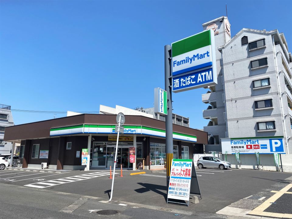 与次郎コーポ コンビニ