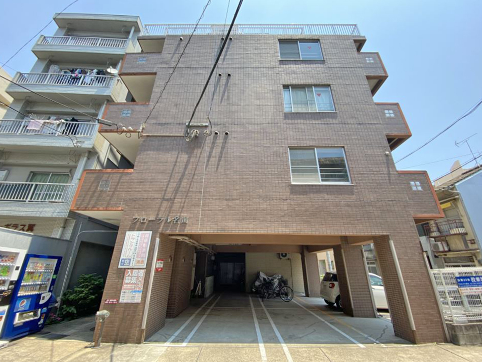 フローラル名山 外観