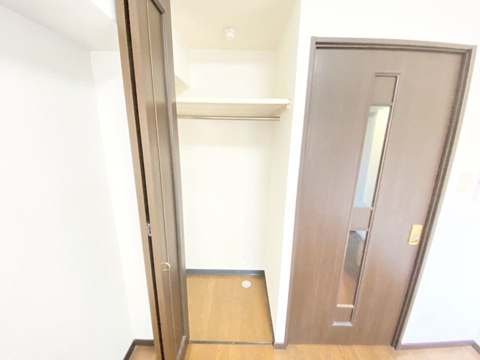 朝日プラザ高麗町５０３号 収納