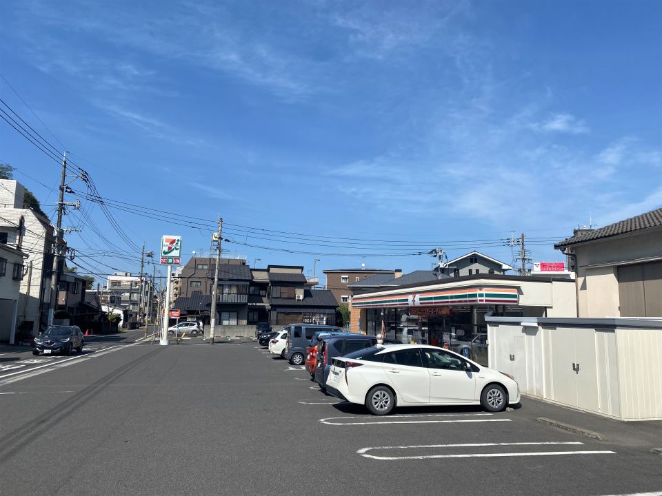 ＭｕｒａｓａｋｉｂａｒｕＭａｎｓｉｏｎ コンビニ