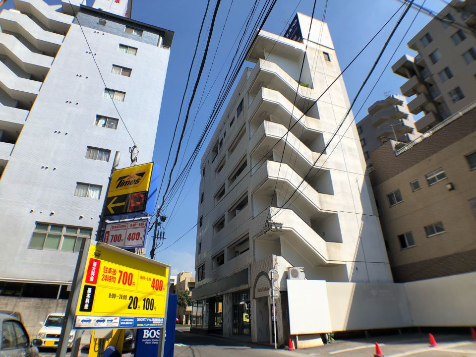 オリオン自動車ビル 外観