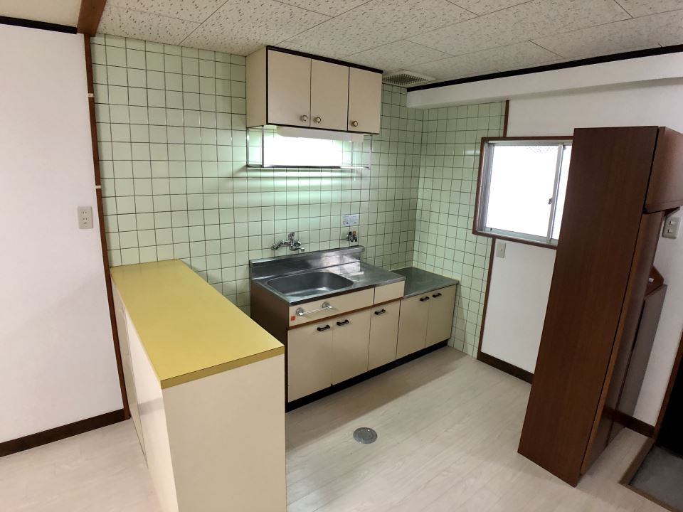 ヤングドミール キッチン