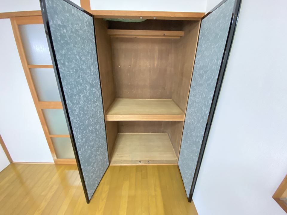 シティハイツ下荒田 収納