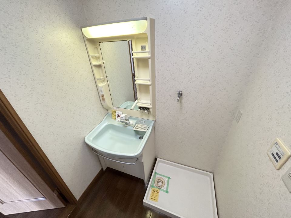 AQUA BLD 洗面所